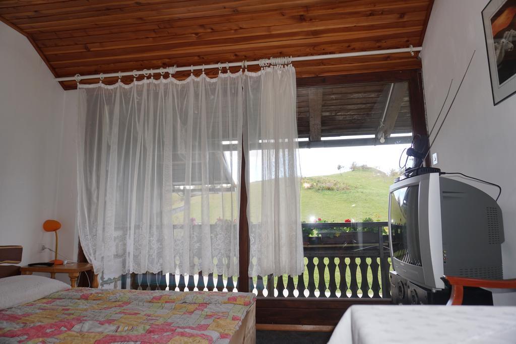 Guest House Beli Kamen Vojsko Екстериор снимка